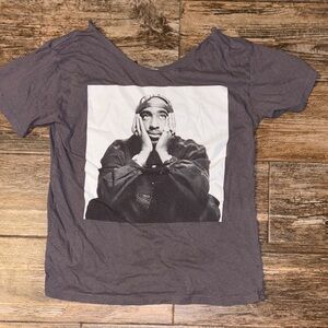 Women Graphic T-Shirt with picture of Tupac (it’s been cut at the neckline)
